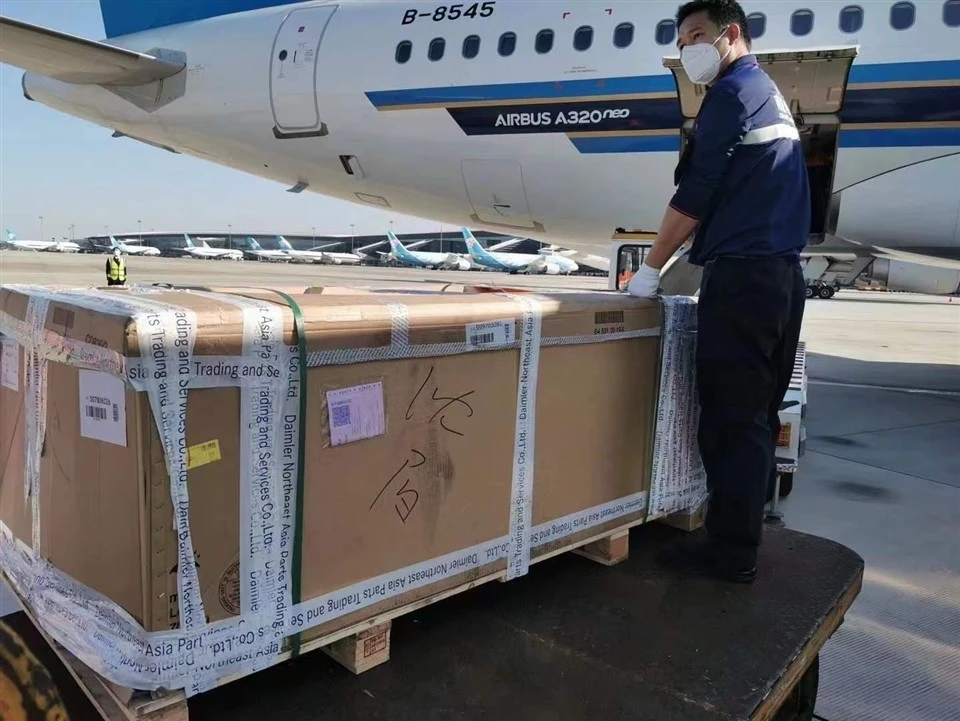 Chine-Transport aérien économique au Royaume-Uni