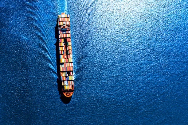 Transport de cigarettes électroniques entre la Chine et les États-Unis